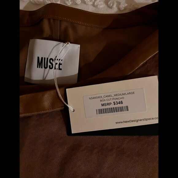 MUSEE WOMENS BROWN BOX CUT PONCHO M-L NWT$345 - Picture 6 of 7